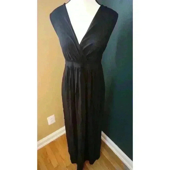 Liz Lange Dresses & Skirts - Liz Lange Maternity Women's Sleeveless Maxi Two Tone Ombre V-Neck Dress, Size L